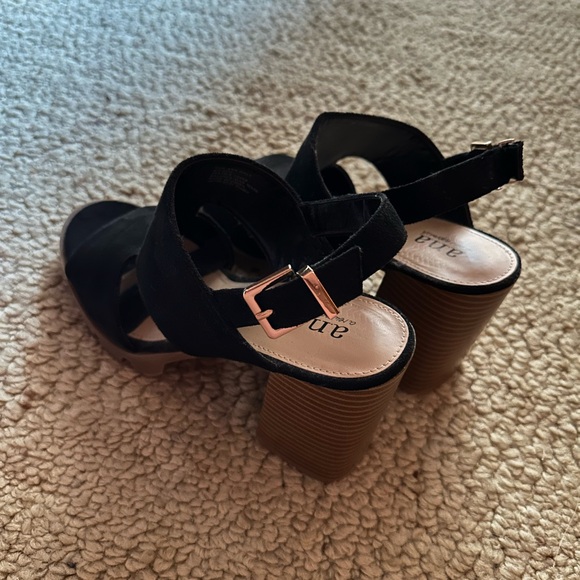 Ana a.n.a daly nwt heeled cutout booties heels suede chunky heels - Picture 1 of 5